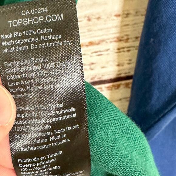 NEW with tags Topshop Nevada Green Blue Graphic Baseball Tee Crop Top Size 10 - Picture 6 of 9